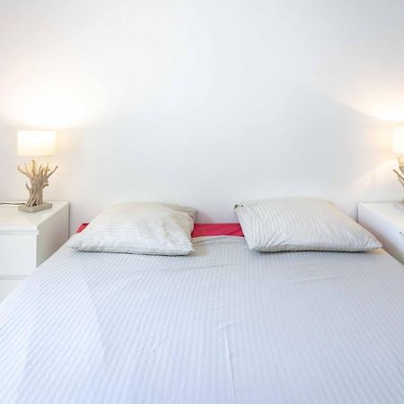 Paris City - Spacious 3 Rooms Flat For Families - 3 Minutes From Metro Station Экстерьер фото